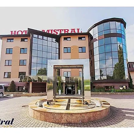 Mistral Hotell