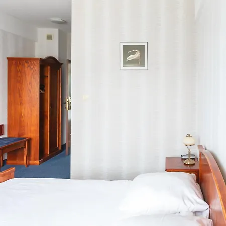 Mistral Hotel