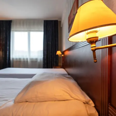 Mistral Hotel