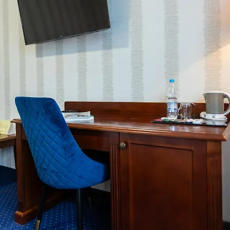 Mistral Hotel Marki (Wolomin)