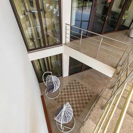 Mistral Hotel 3*