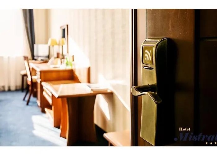 Hotel Mistral Marki (Wolomin)