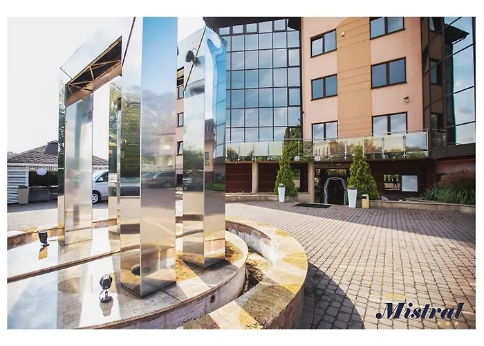 Mistral 3* Marki (Wolomin)